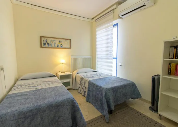 Monica Hotel