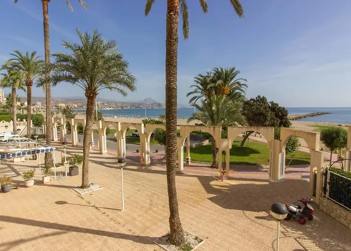 Monica Hotel El Campello