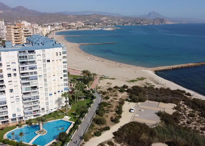 Hotel Monica *